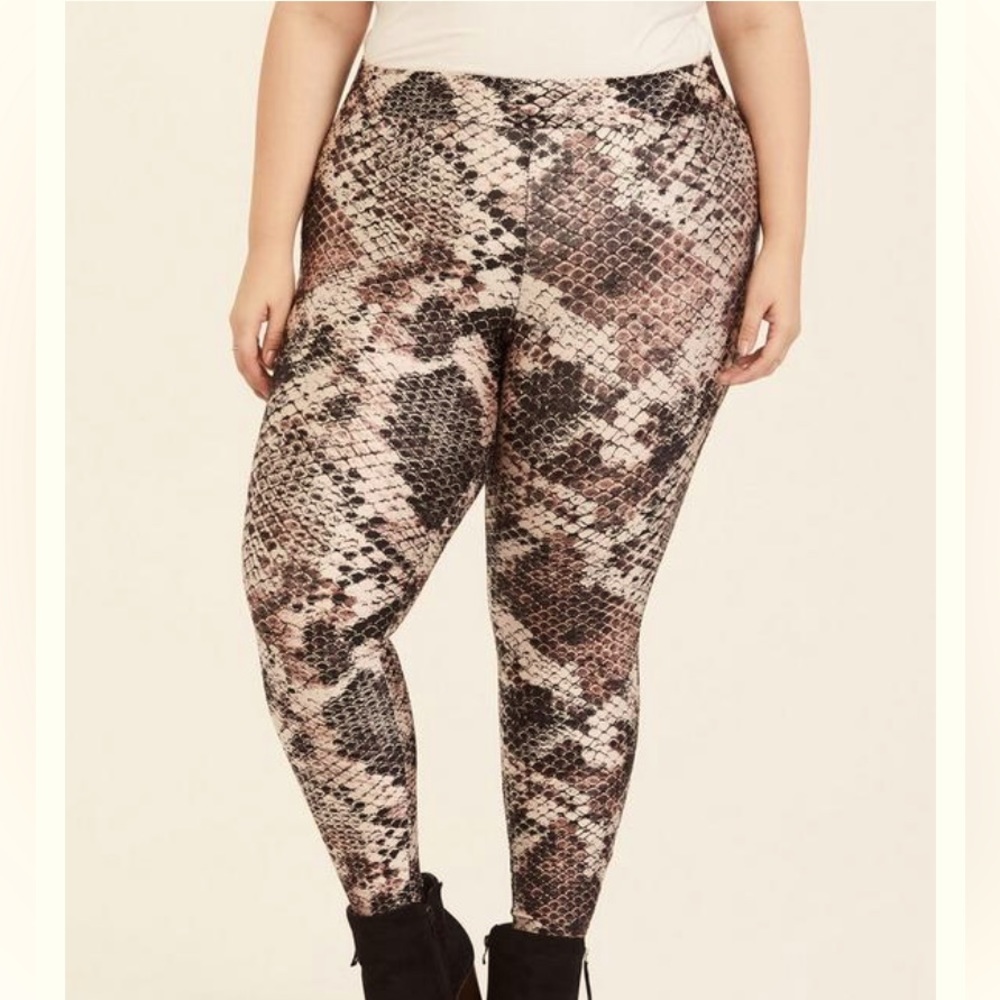 FULL LENGTH SIGNATURE WAIST LIQUID LEGGING